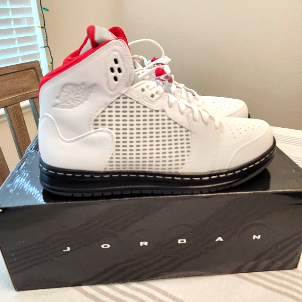 2010 NIKE AIR JORDAN PRIME 5  "FIRE RED"